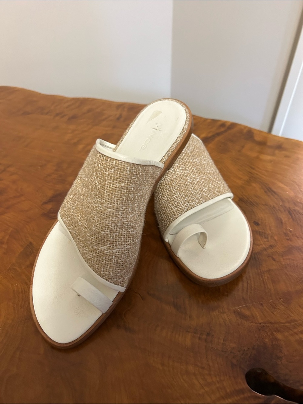 Vince Woven Linen Minimalist Toe Loop Slide Sandals Cream Beige Sz 9M